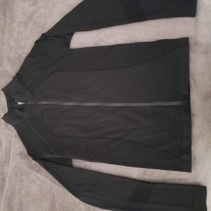 Fabletics Delta Seamless L/S Zip Up